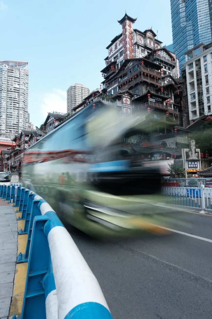 网络交换机与光纤收发器选型指南：政企网络基础设施搭建要点解析