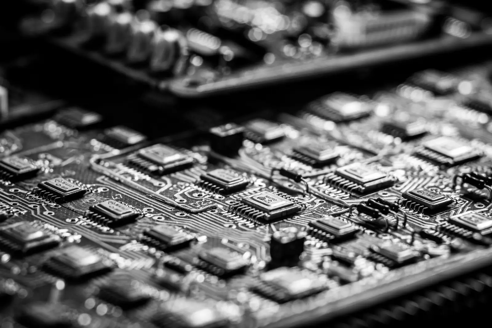 海南政企网络升级方案：光纤收发器与协议转换器选型搭配指南
