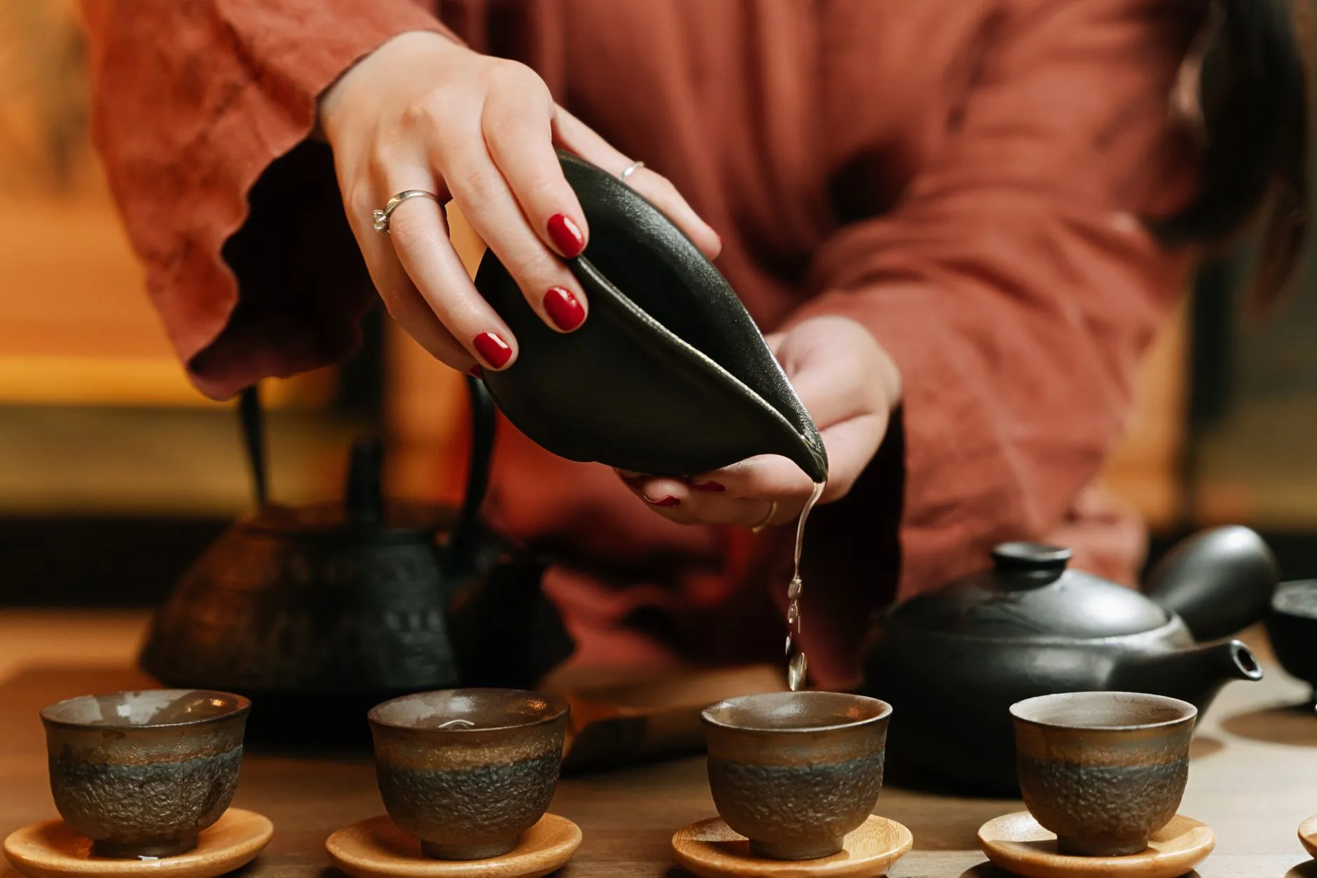 协议转换器与网桥选型对比：提升网络稳定性关键技术要点